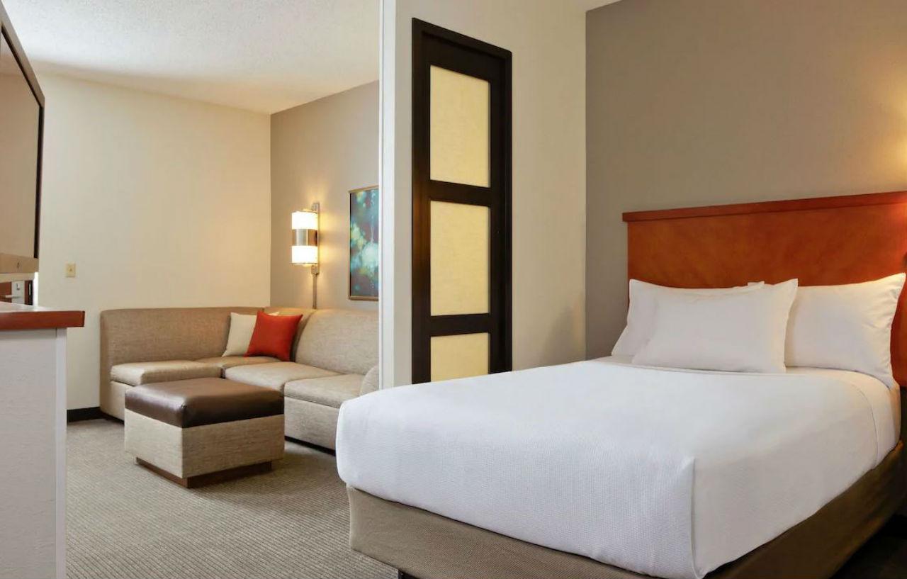 Hyatt Place Tempe Phoenix Airport Exterior photo